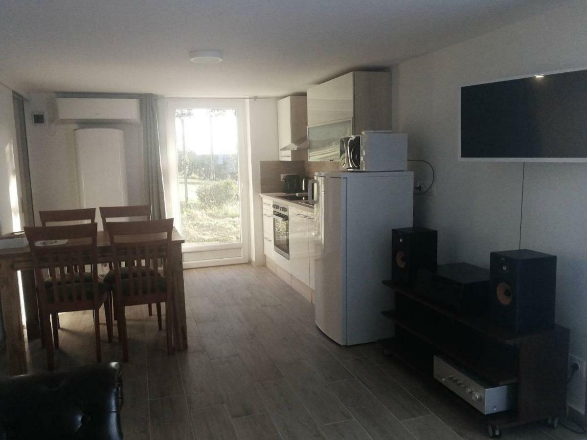 Fonyód Hilltop Apartments מראה חיצוני תמונה