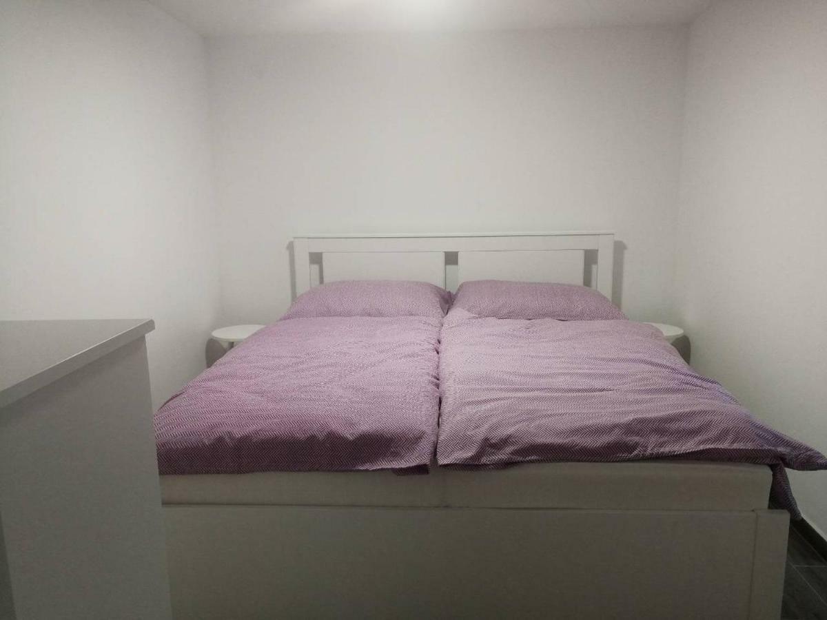 Fonyód Hilltop Apartments מראה חיצוני תמונה